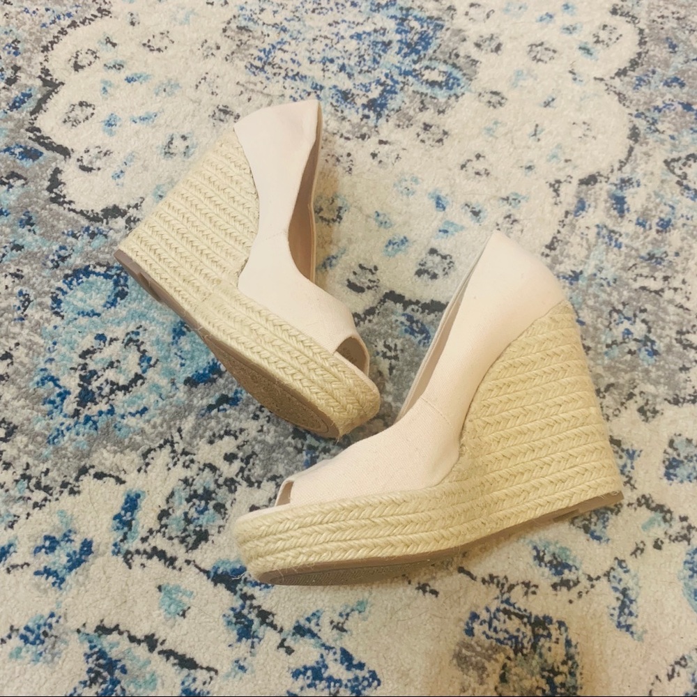 Vince Camuto Cream Peep-toe Wedges